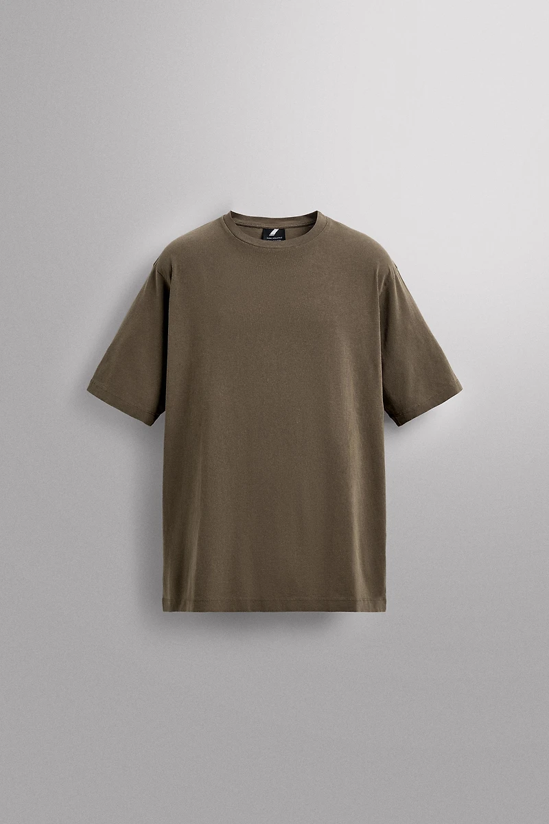 REGULAR FIT GRAPHIC PRINT T-SHIRT