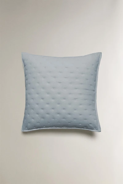 QUILT CUSHION COVER WITH QUILTED DOTS
