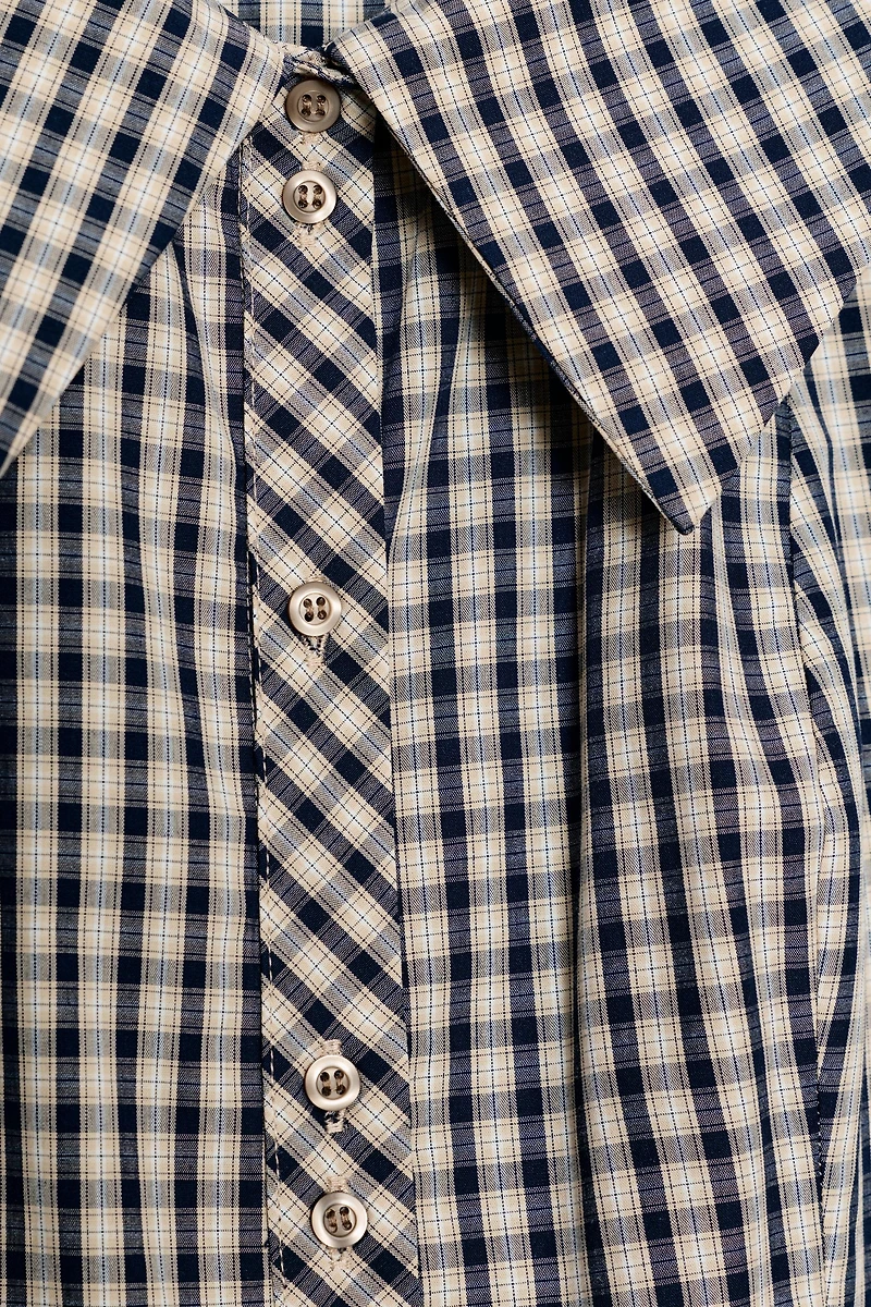 PLAID PETER PAN COLLAR SHIRT