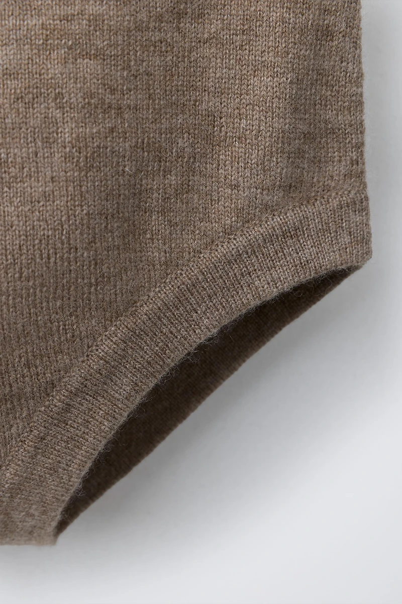 WOOL BLEND SHORTS