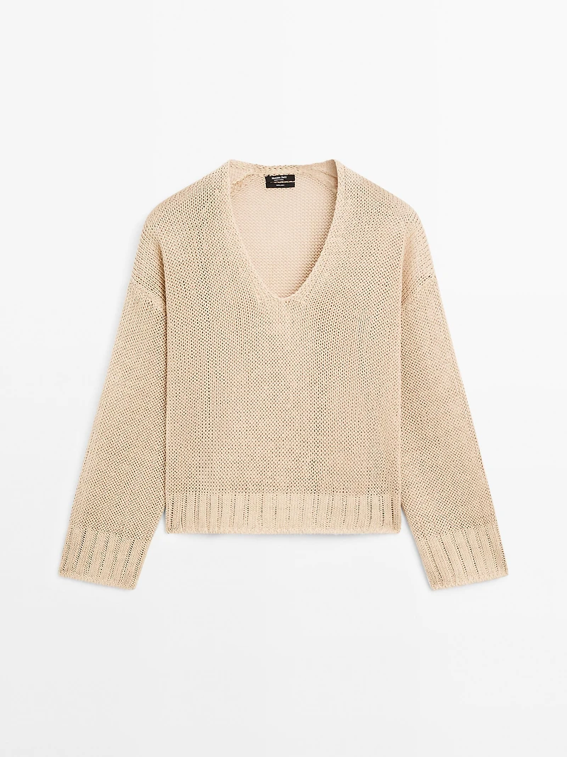 Pull en maille de lin à col V