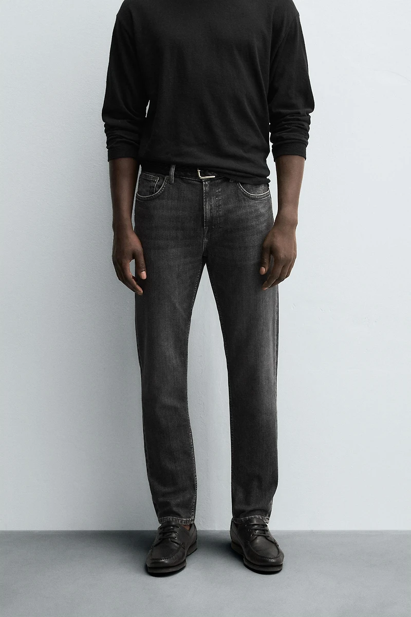 BASIC SLIM FIT JEANS