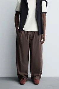 PANTALON BALLON À PLIS