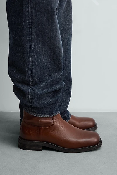 BOTTES EN CUIR