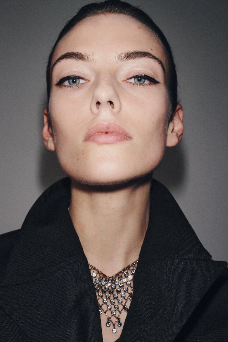 JEWELED TRIANGLE NECKLACE