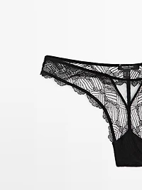 String dentelle et mesh
