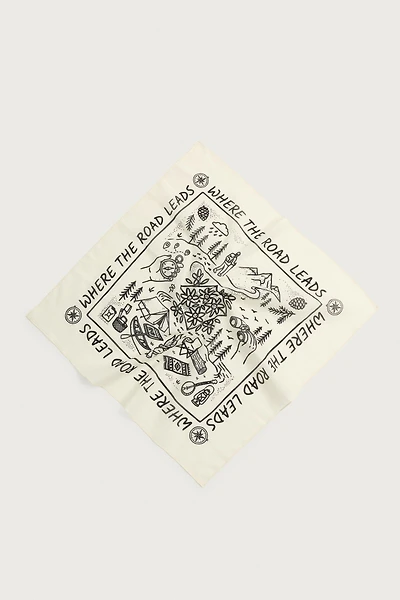 GRAPHIC PRINT BANDANA