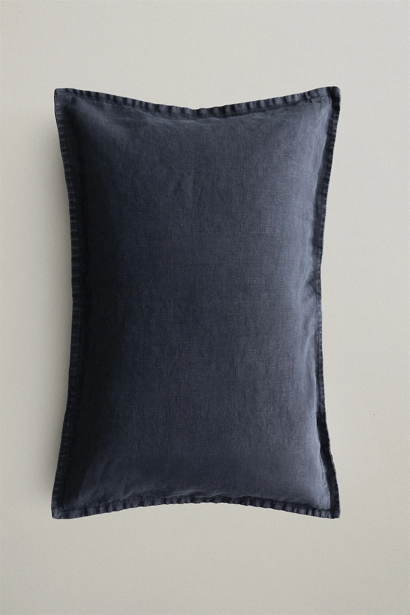 FADED LINEN THROW PILLOW COVER