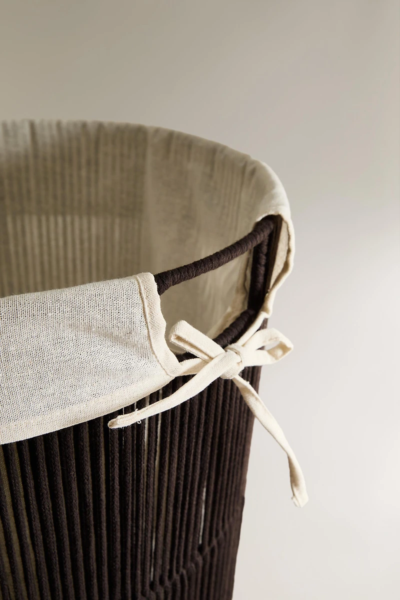 FABRIC-LINED LAUNDRY BASKET