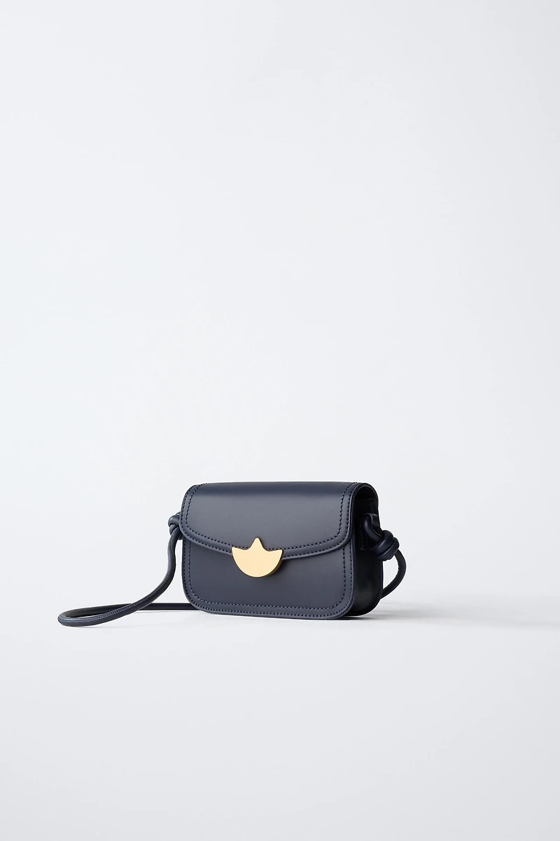 TULIP DETAIL CROSSBODY BAG