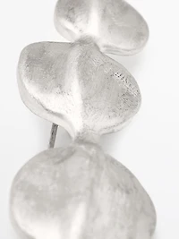 Leaf brooch