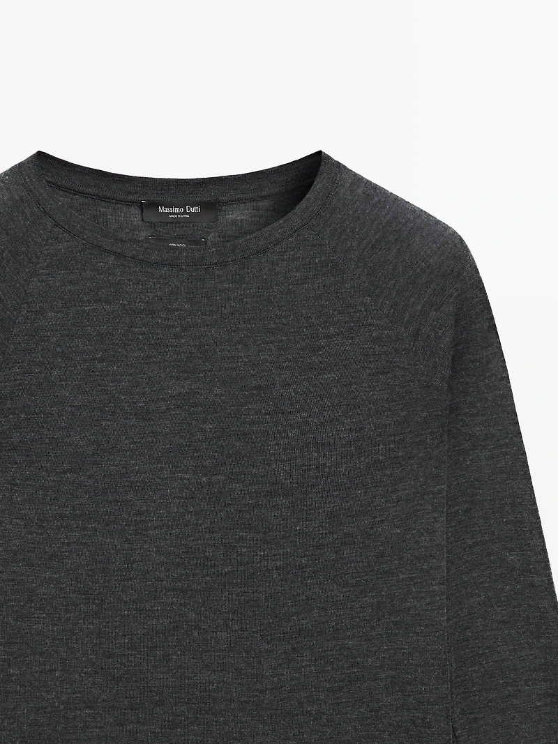 T-shirt en laine à manches raglan