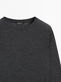 T-shirt en laine à manches raglan