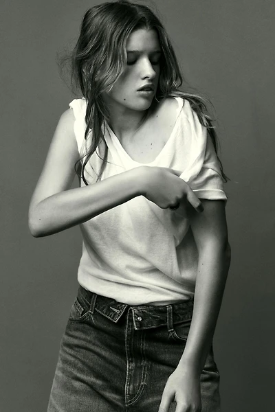 BASIC COTTON T-SHIRT
