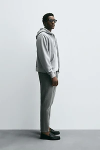 SLIM TAPERED FIT JEANS