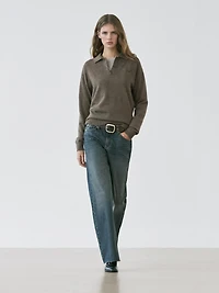 100% cashmere sweater with pocket detail