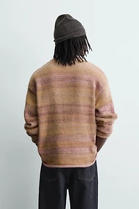 PULL À IMPRIMÉ ABSTRAIT