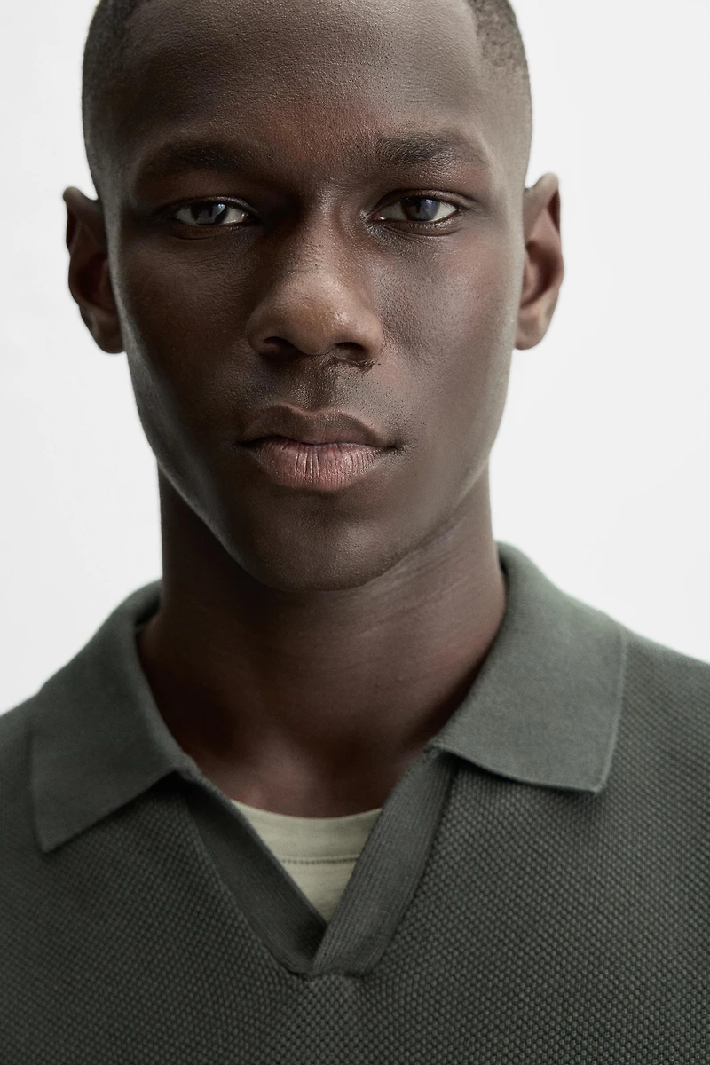 TEXTURED KNIT POLO