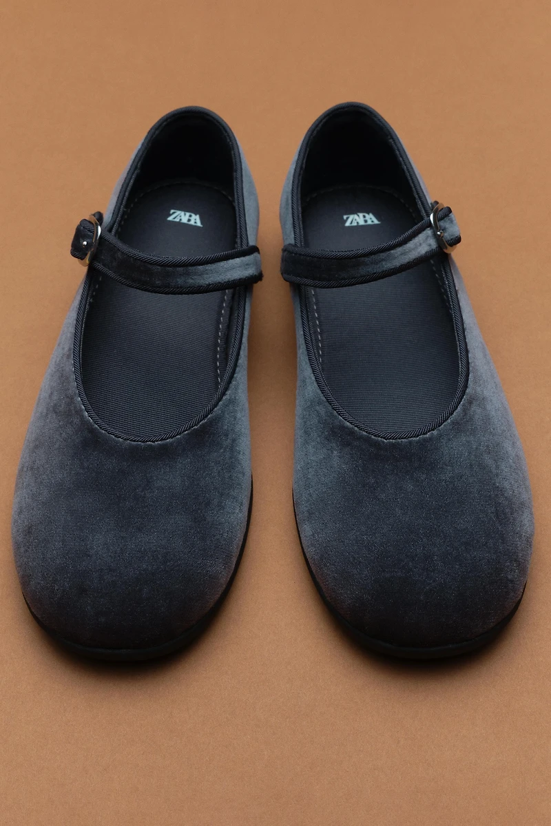 VELVET BALLET FLATS