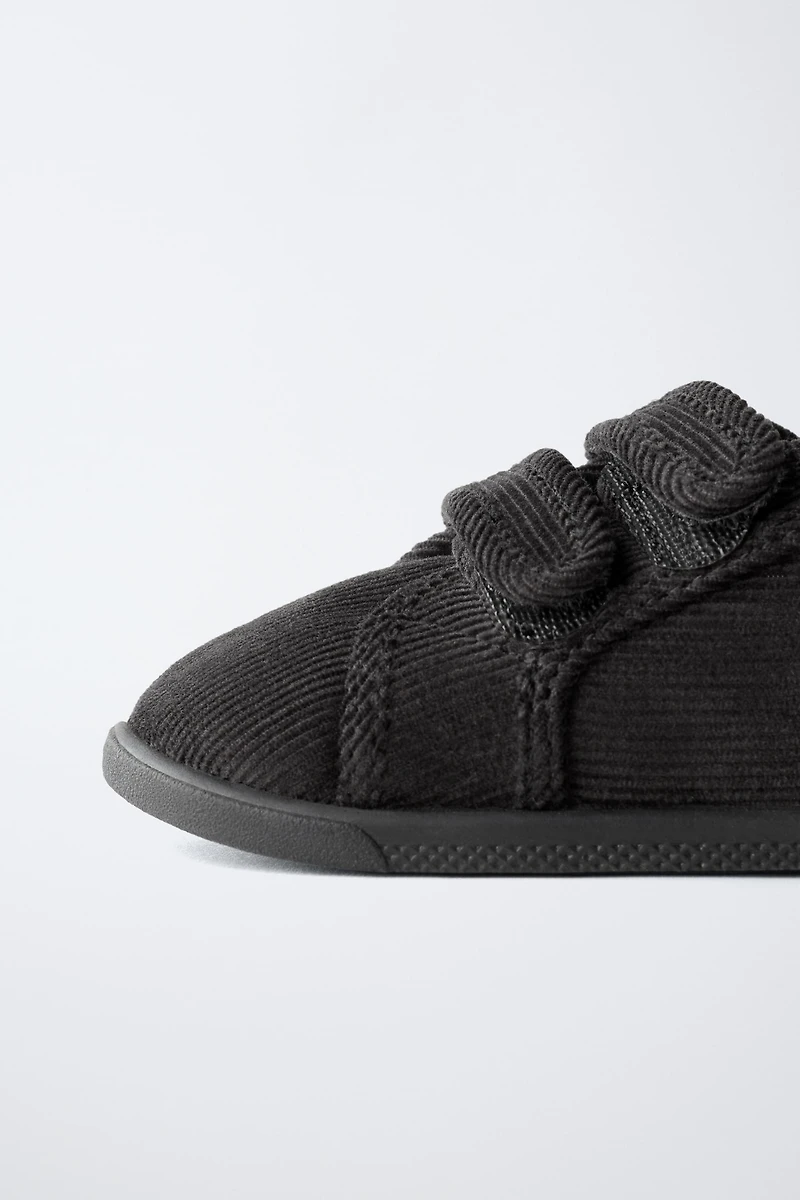 CORDUROY BAREFOOT SNEAKERS