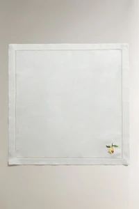 LOT DE SERVIETTES BRODÉES FRUITS (LOT DE 2)