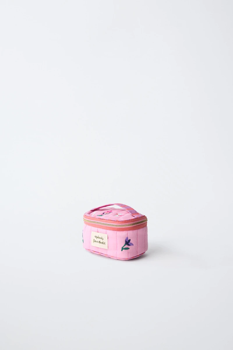 EMBROIDERED FLORAL JEWELRY BOX
