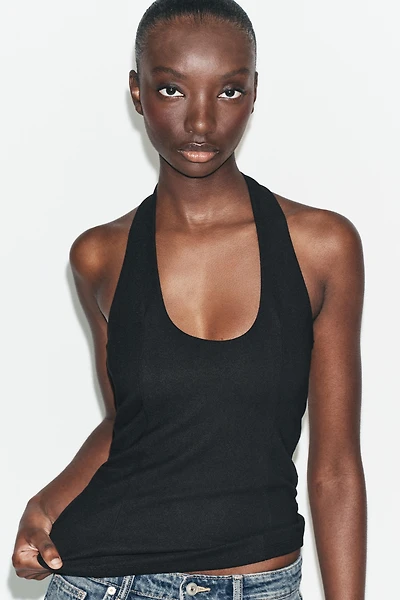 CREPE HALTER TOP
