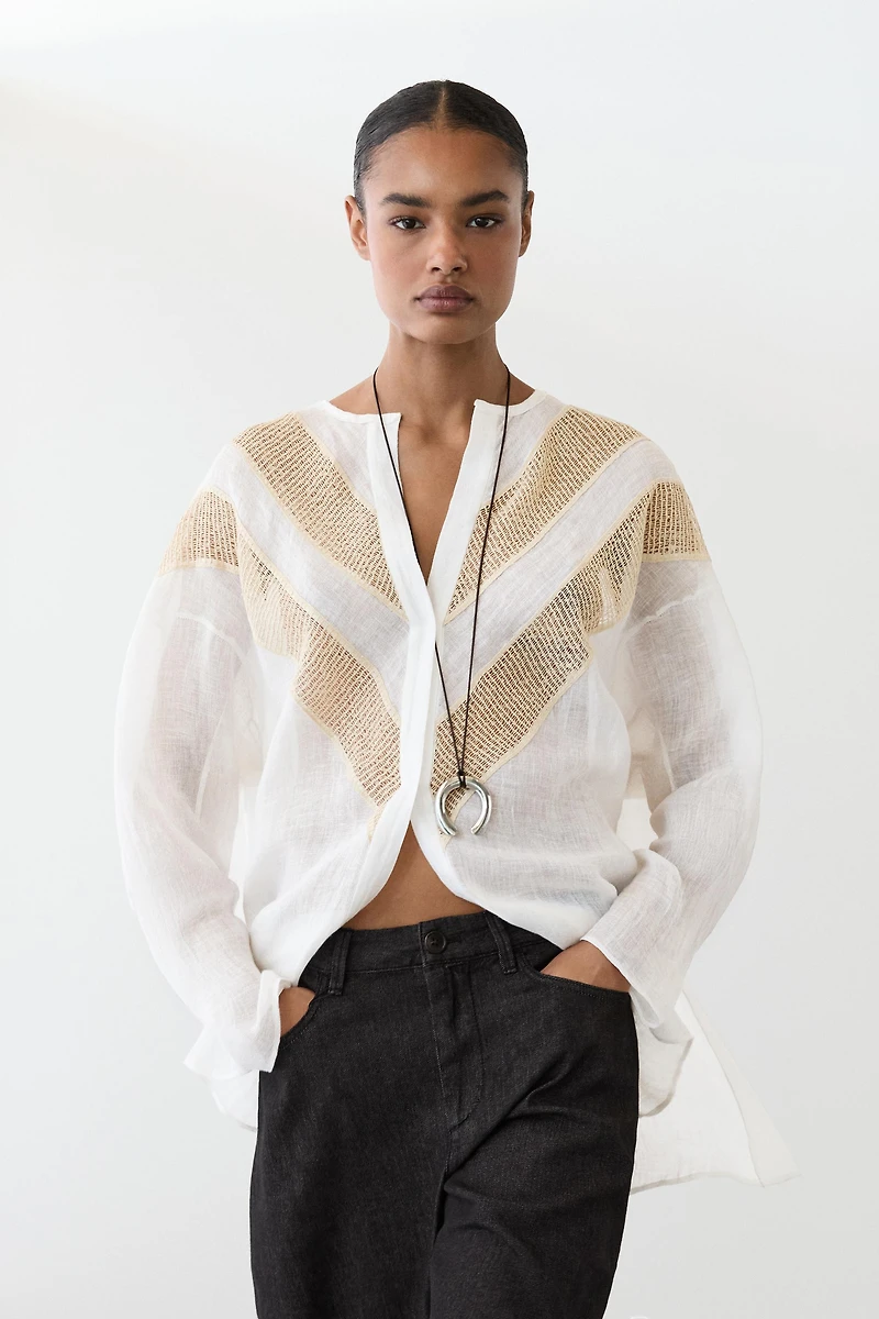 Flowing linen blend shirt with appliqué detail