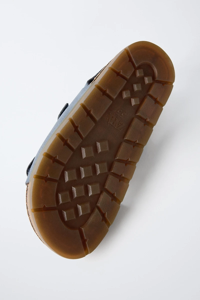 STRAPPY SANDALS