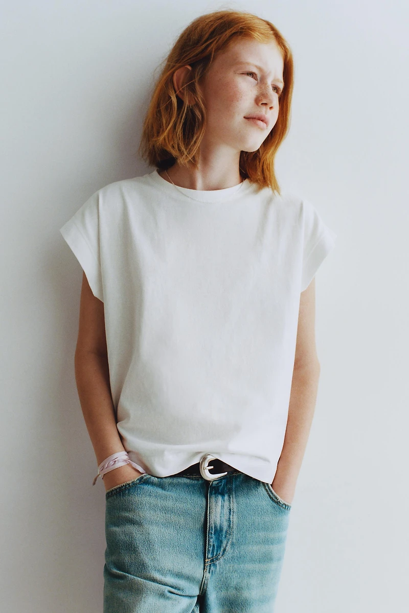 T-SHIRT UNI À PATTE
