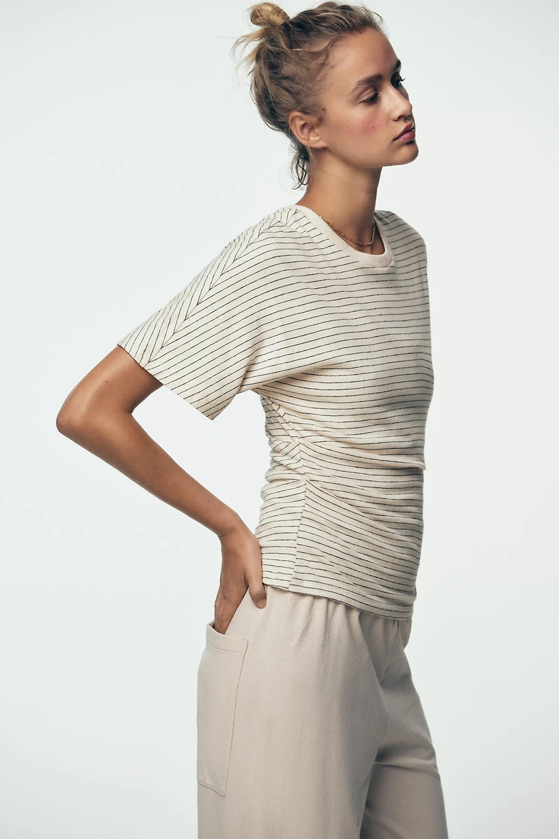 T-SHIRT RUSTIQUE PLIS