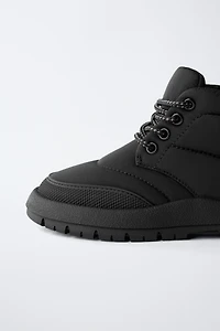 BOTTES EN NYLON DÉPERLANTES