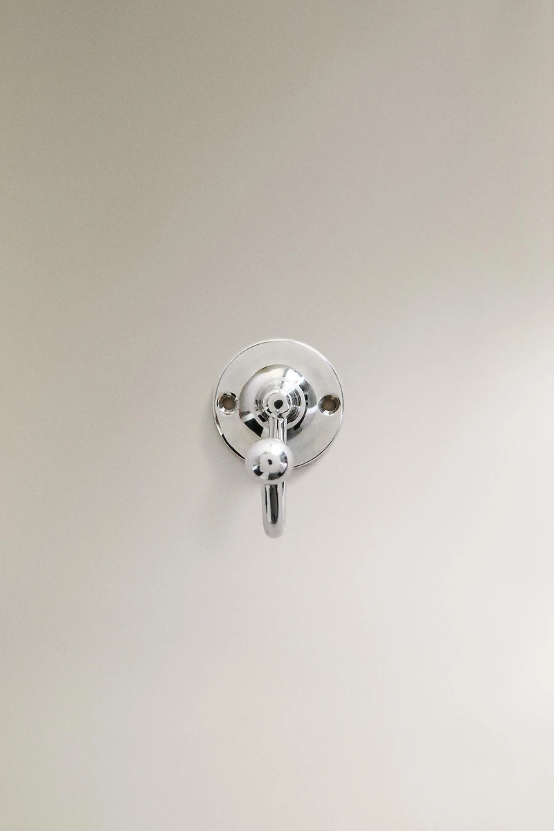 SHINY SILVER WALL HOOK