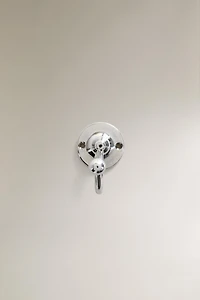 SHINY SILVER WALL HOOK