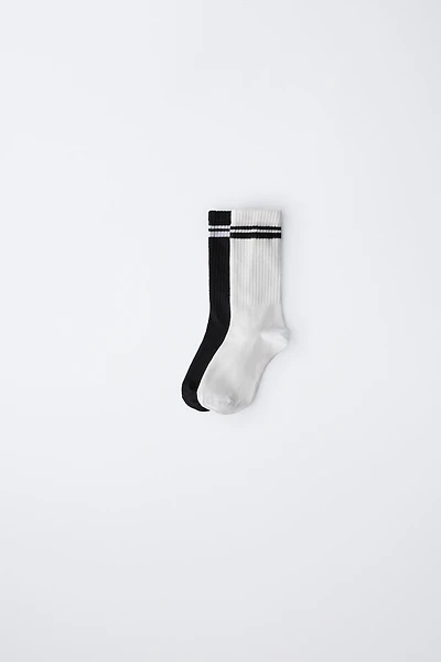 LOT DE DEUX PAIRES CHAUSSETTES SPORT