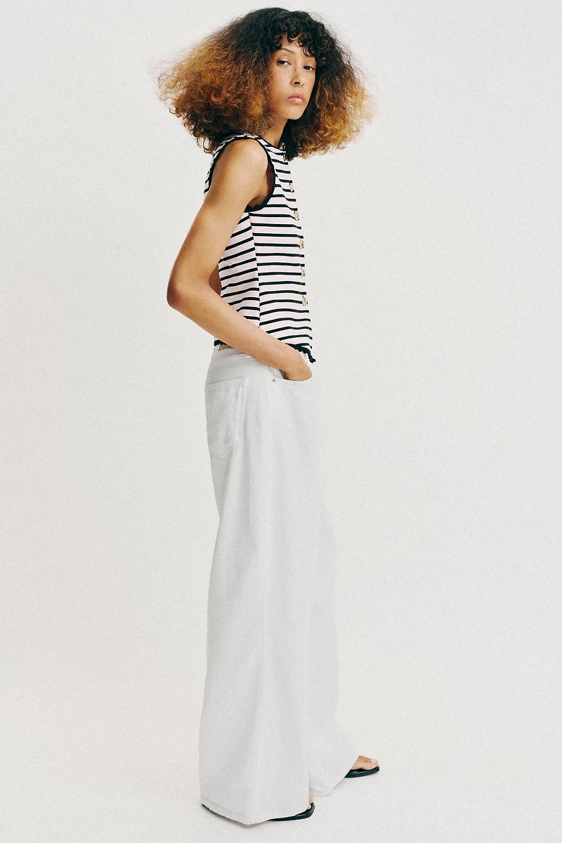 STRIPED BUTTON VEST TOP