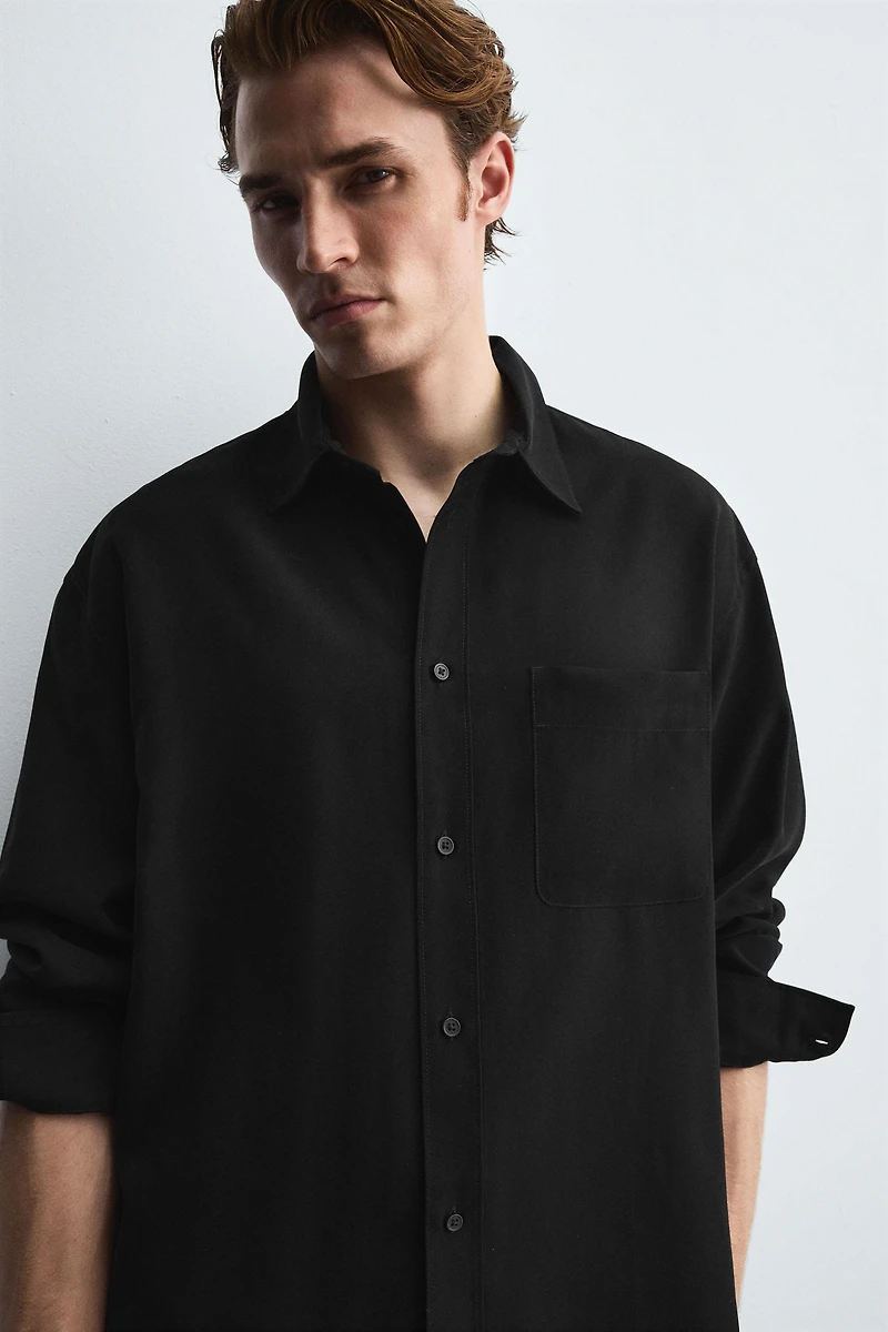 RELAXED FIT FLOWY SHIRT