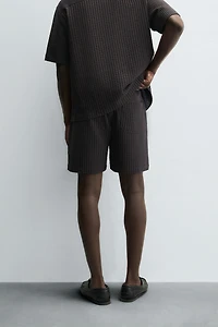 COMFORT STRIPED SEERSUCKER SHORTS