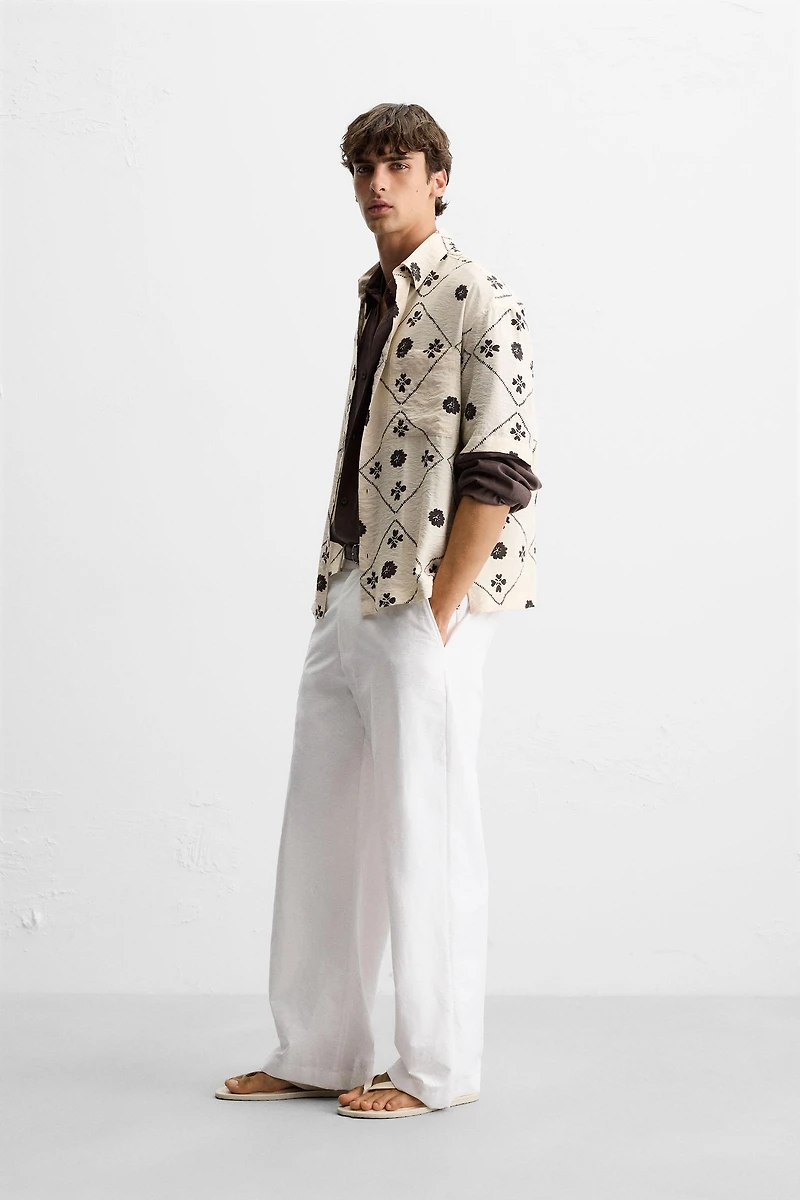 CONTRAST PRINT SHIRT