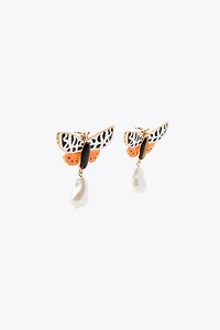 BUTTERFLY PEARL EARRINGS
