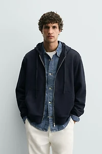 SWEAT ZIPPÉ À CAPUCHE