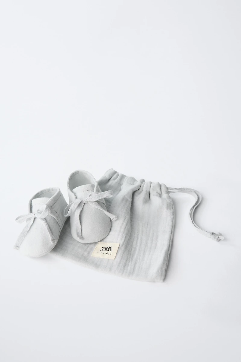 BOW BOOTS