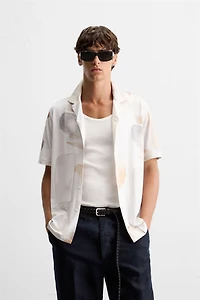 CHEMISE ÉLASTIQUE À IMPRIMÉ ABSTRAIT