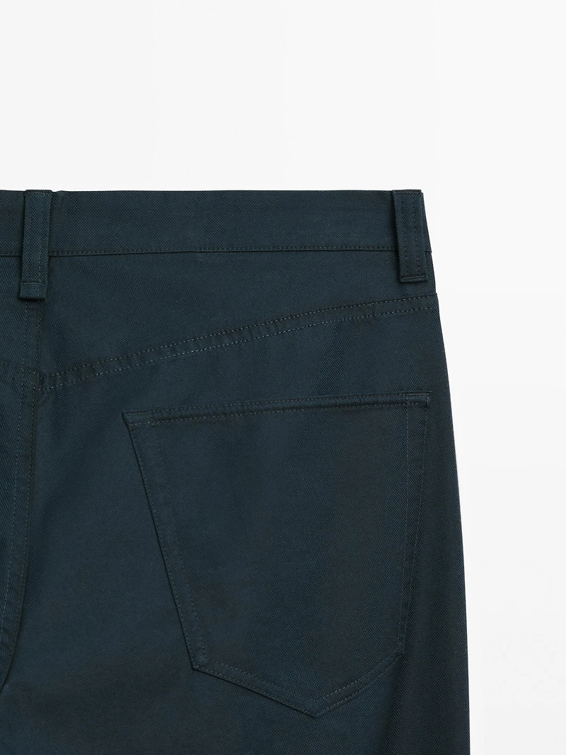 Faux jean tapered fit léger