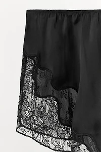 SATIN EFFECT LACE PAJAMA SHORTS