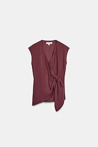 FLOWY KNOTTED TOP