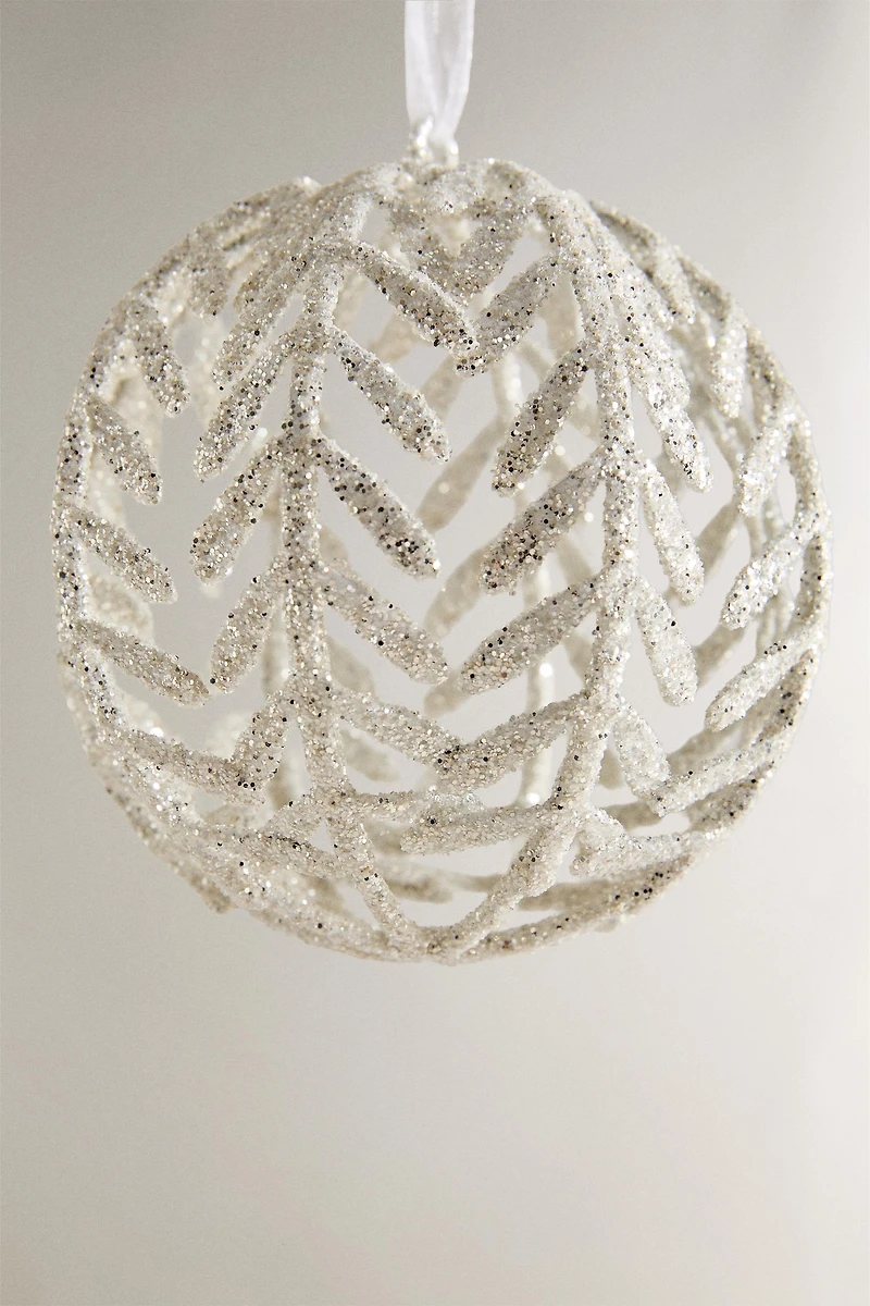 HERRINGBONE CHRISTMAS TREE ORNAMENT