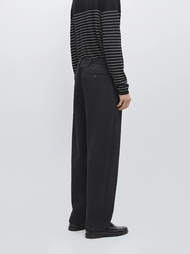Tailored fit barrel trousers