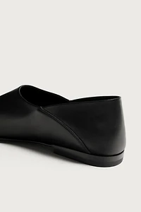 LEATHER LOAFERS