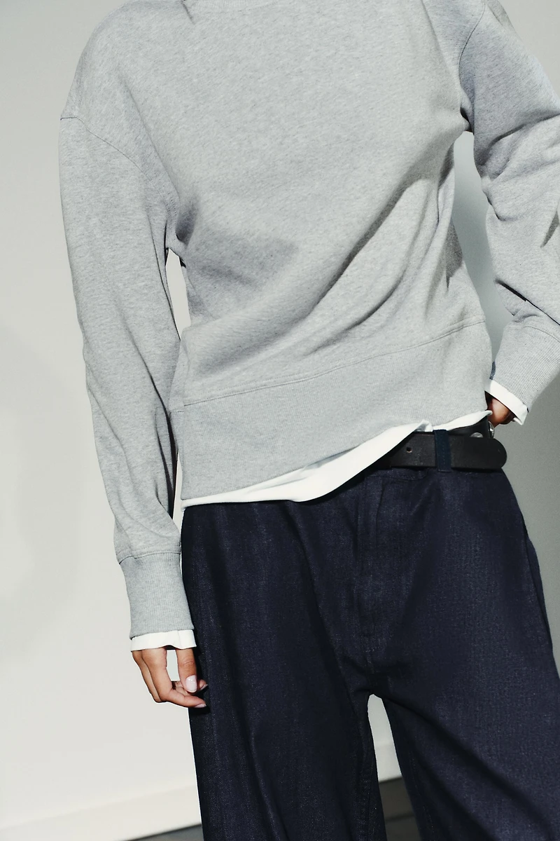 COMBINATION PLUSH SWEATSHIRT